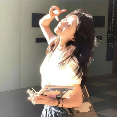 索女罗拉